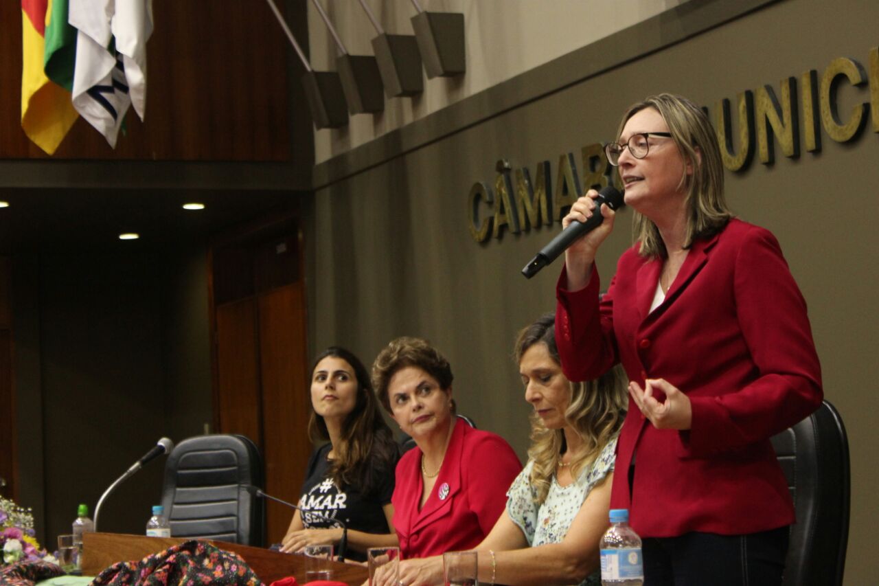 Sul 21: ‘Nosso foco é encontro com a democracia em 2018", diz Dilma