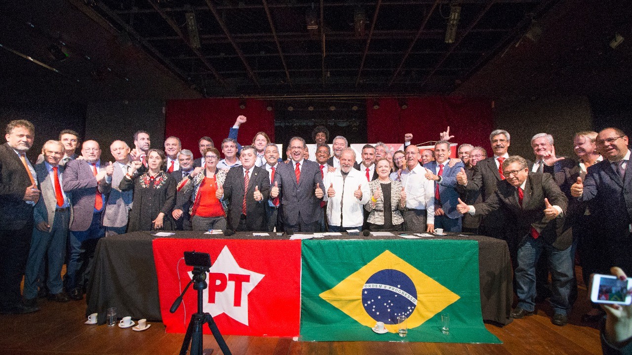 PT mostra força e unidade na defesa de Lula e contra perseguição jurídica e política